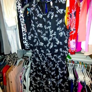 EUC Xhilaration Black Floral Dress sz M